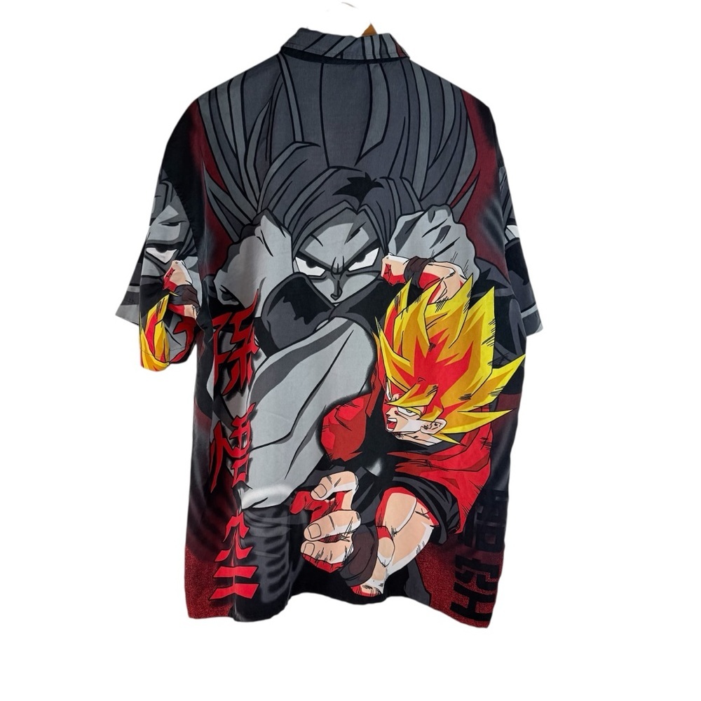 2001 Dragon Ball Z AOP short-sleeve button-up shirt Super Saiyan Goku L Flawed - Picture 2 of 8